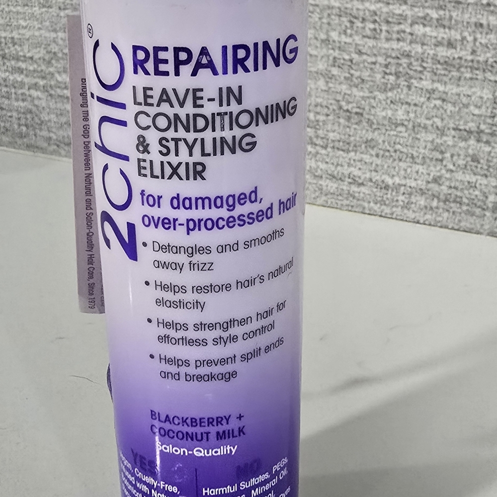 Giovanni 2chic Blackberry & Coconut Milk Repairing Leave-In Conditioner